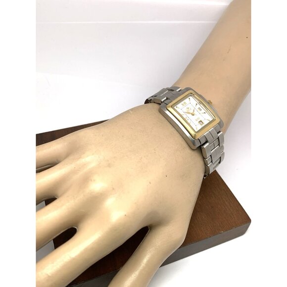 Nicolet Women's Watch Swiss Quartz White Dial Date 18kt Yellow Gold Bezel Tank - Picture 4 of 13